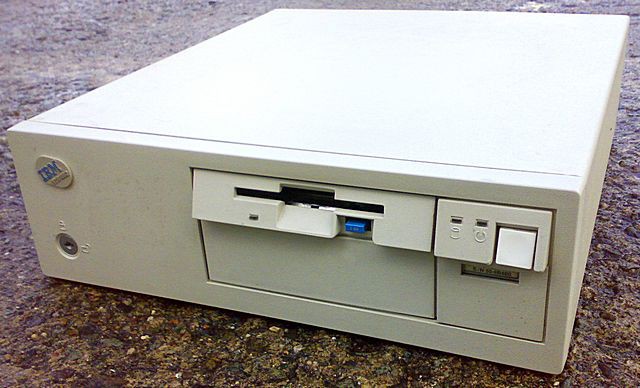 PS/2 9556 Microchannel Computer